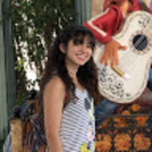 Meet your Posher, Alexia